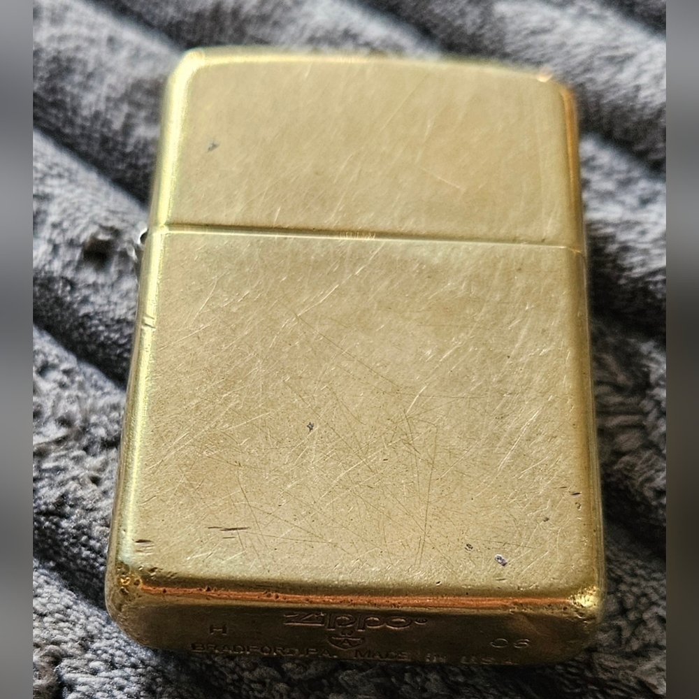 Zippo (Armor Case) Solid Brass Lighter